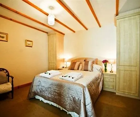 Thornton Farm *
